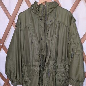 February 2000 Cold Weather Combat Parka, Short Large 67-44
